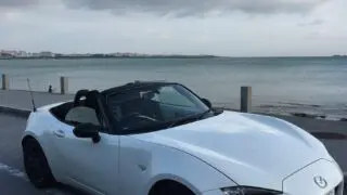 沖縄 スポーツカー オープンカー